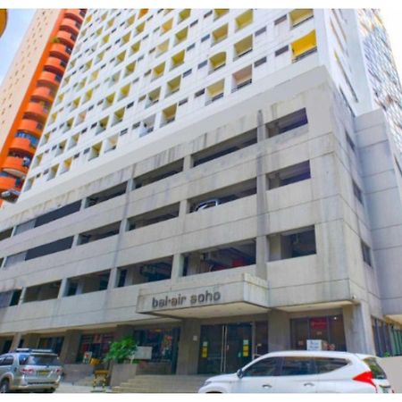 Oyo 769 Poblacion Suites Polaris Makati City Exterior photo